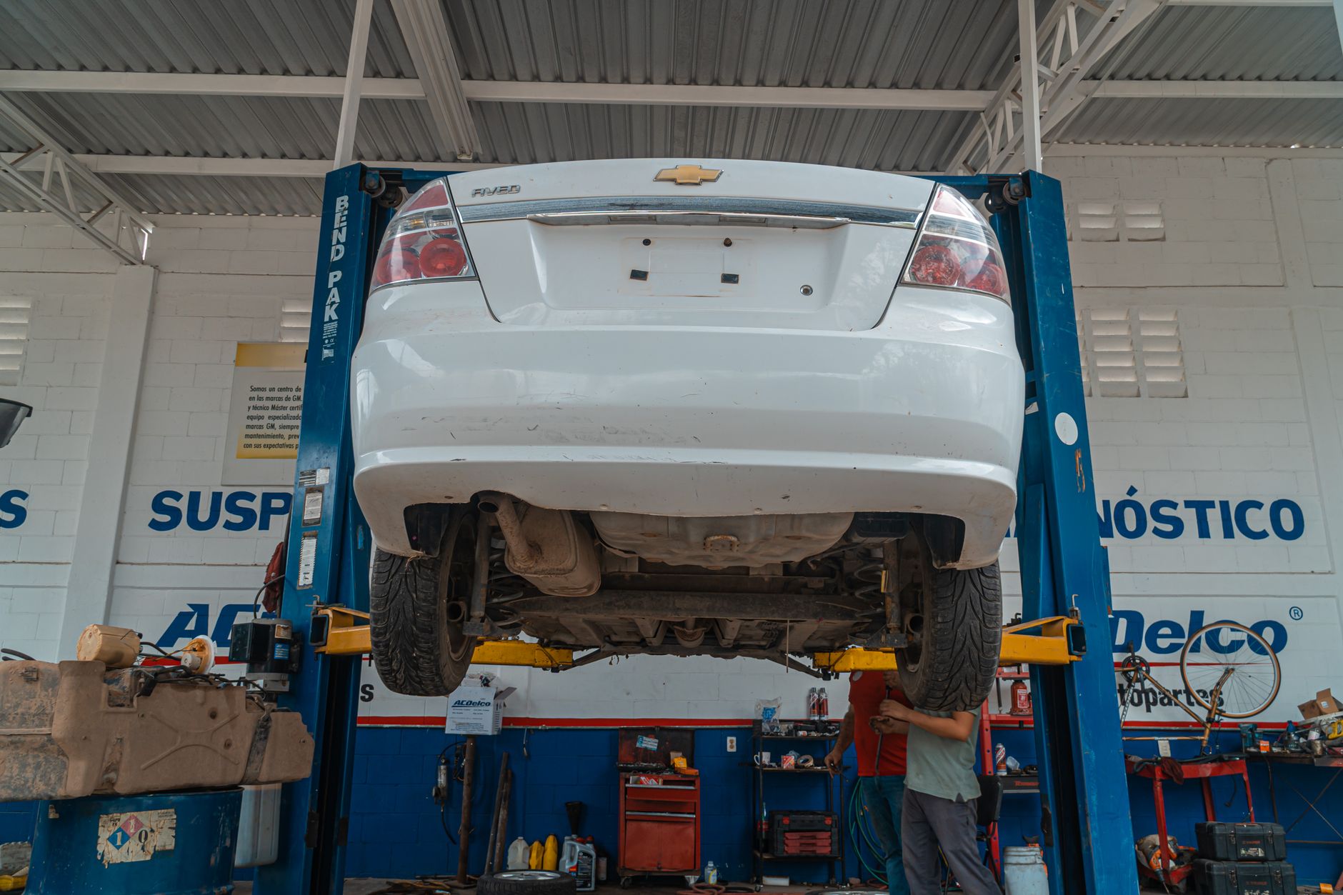 Comparaison kit distribution pièce origine OEM et pièce équipementier pour Audi A1 1.6 TDI 90