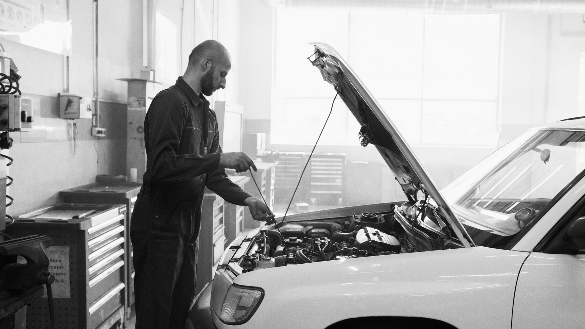 courroie distribution usée craquelée Peugeot 407 1.6 HDi signe alerte