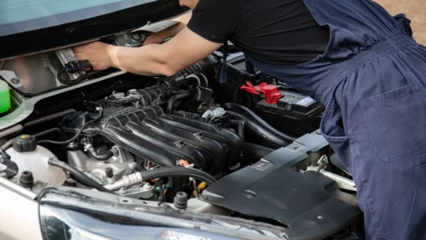 Courroie distribution Peugeot 207 1.4 HDi – Guide qualité 2026
